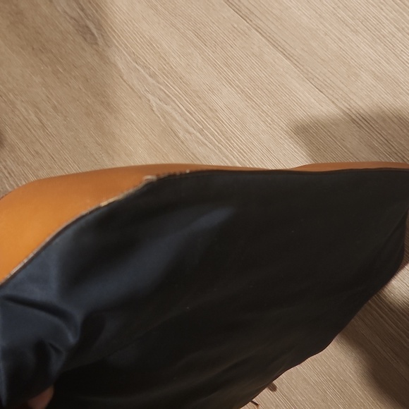 Michael Kors handbag - Picture 9 of 14